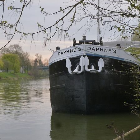 Bed and Breakfast Péniche Daphné's Auvers-sur-Oise Exterior foto